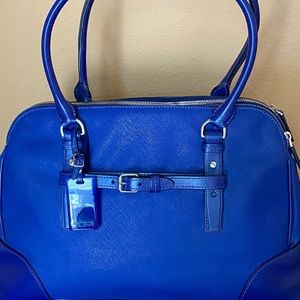 Tumi bag medium size